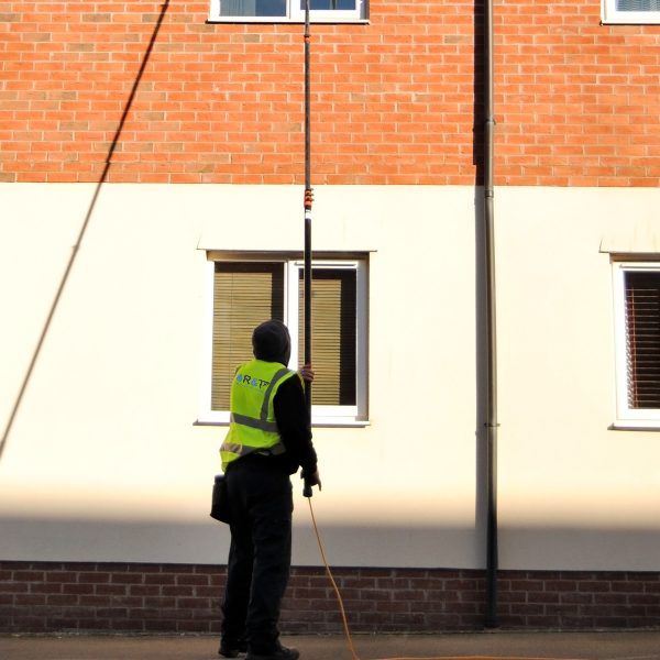 External Render Cleaning UK RT Pressure washing services
